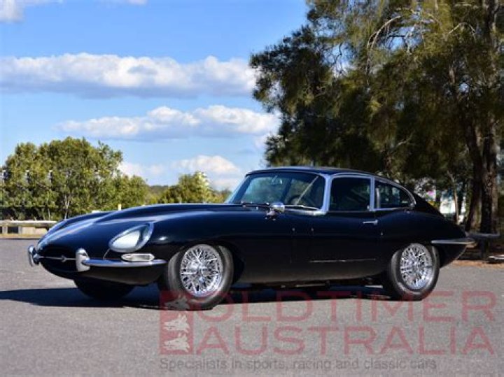 1962-jaguar-e-type