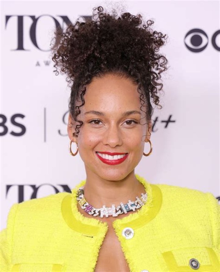Alicia Keys' pet Samba