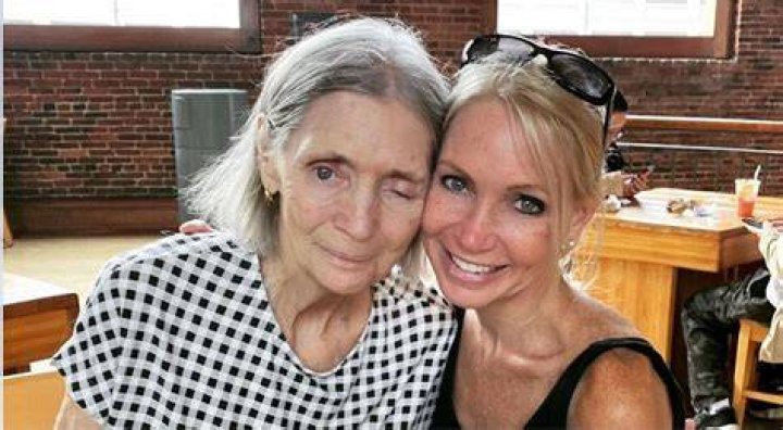 Alli breen and her deceased mother