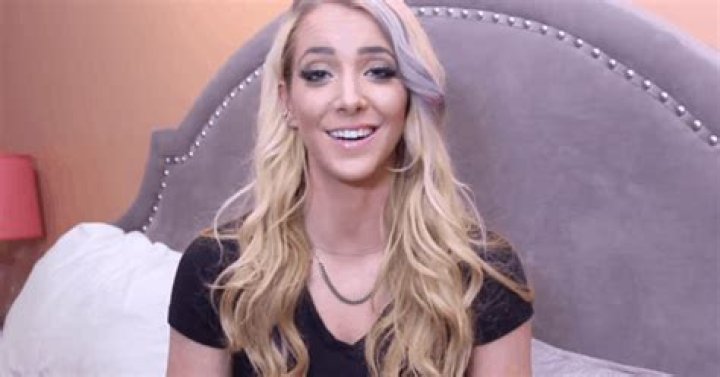 Jenna Marbles explaining in one of her youtube videos about YouTube Business Model.
