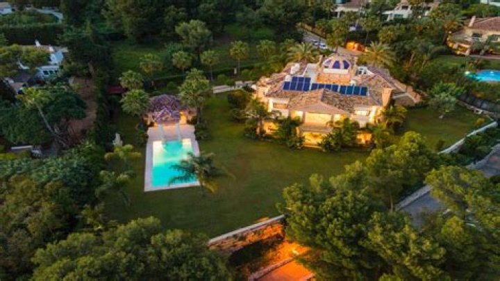 Lavish Mansion