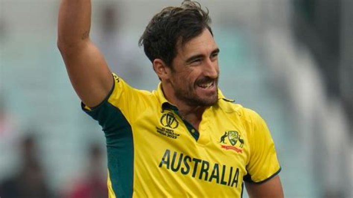 Mitchell Starc photo 3