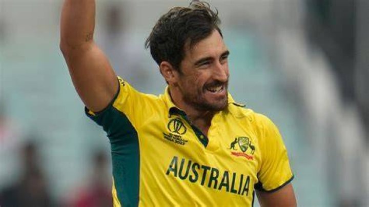 Mitchell Starc photo
